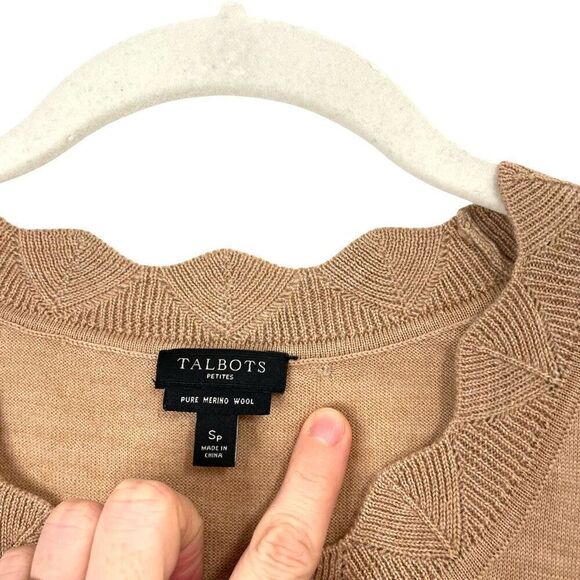 Talbots 100% merino wool scallop neck line sweater Size SP Petite camel tan neut - Picture 4 of 7